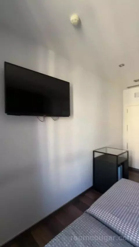 Double or Twin Room with Las Ramblas View (#204) bed picture #7