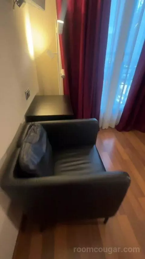 Double or Twin Room picture #6