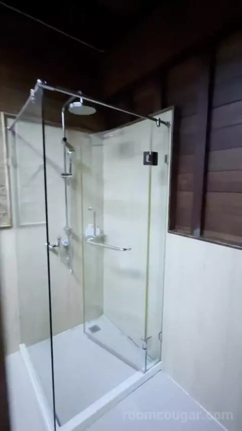 Suite with Spa Bath - Honeymoon Suite (Honeymoon Su) bathroom picture #4