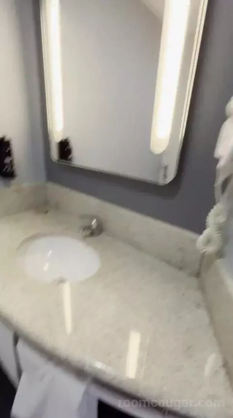 Standard Double Room with Double Bed (#551) bathroom picture #10