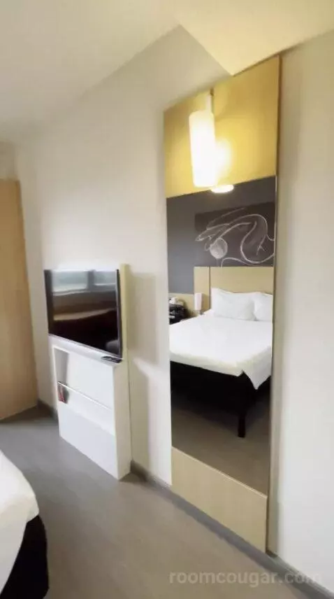 Standard Double Room with Double Bed (#551) bed picture #7