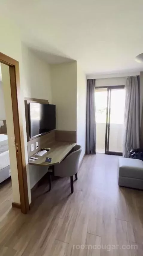 Superior Double Room (#510) view picture #2
