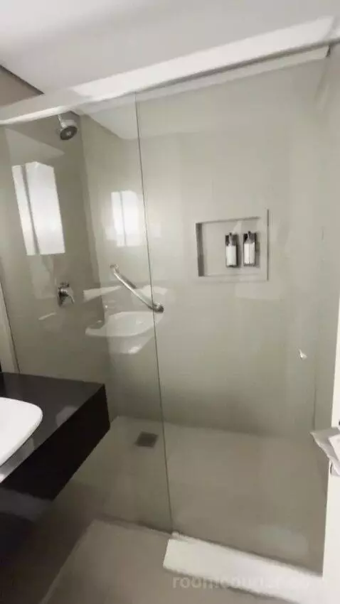 Executive Double Room (#1807) bathroom picture #6