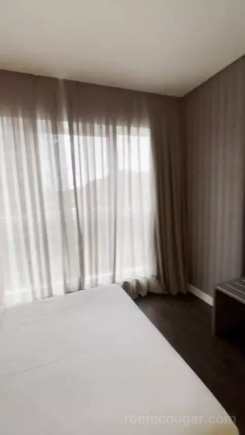 Queen Room - Disability Access (#1801) bed picture #5