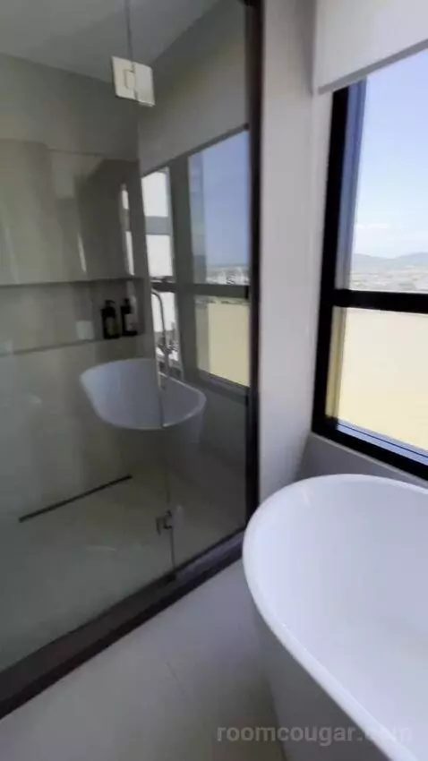 Master Suite (#2002) bathroom picture #3