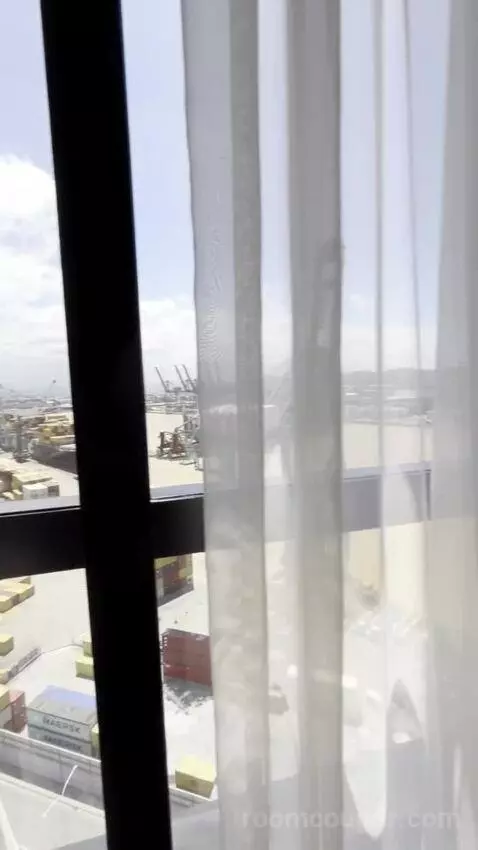 Executive Apartment (#1806) view picture #3