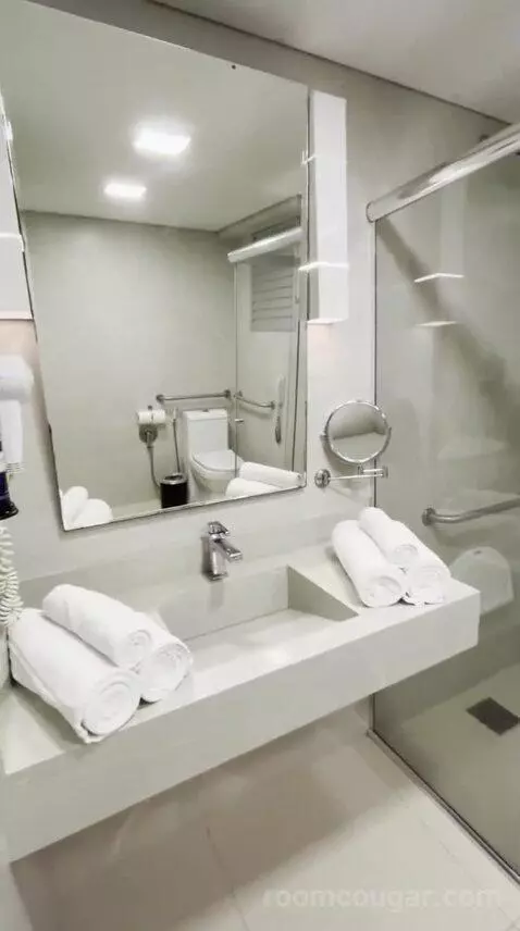 Luxury Quadruple Room (#422) bathroom picture #7
