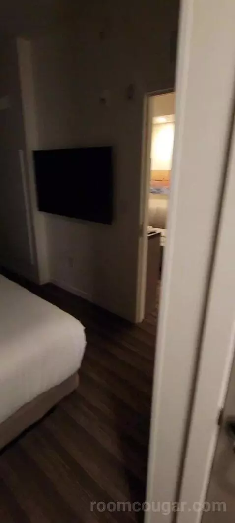 One-Bedroom Suite with Two Queen Beds with Kitchen and Sofa Bed (#311) bed picture #10