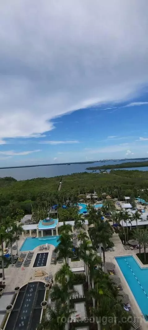 King Suite with Balcony and Bay View picture #24