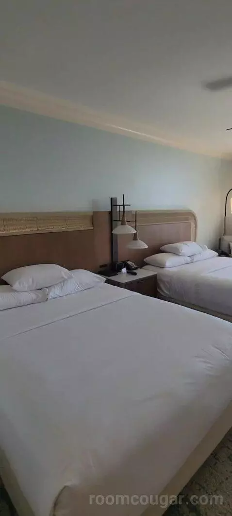 Queen Room with Two Queen Beds and Balcony bed picture #1