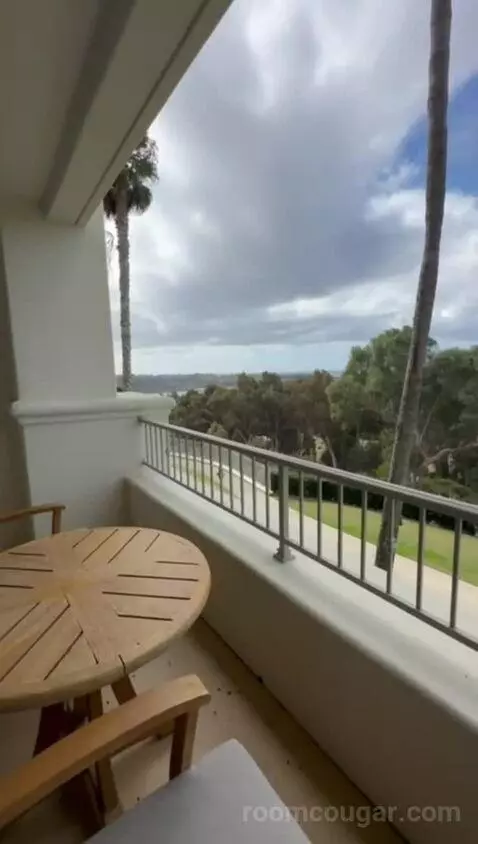 King Room with Coastal View picture #10