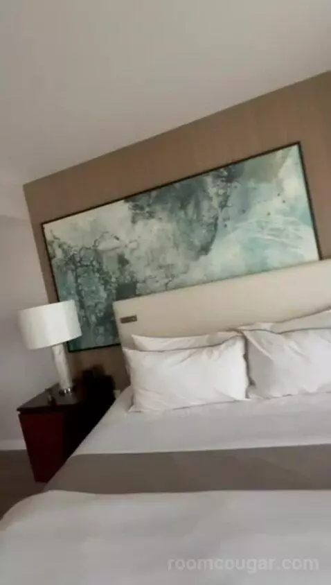 Junior Suite, 1 Bedroom Junior Suite, Coastline View (#311) bed picture #9
