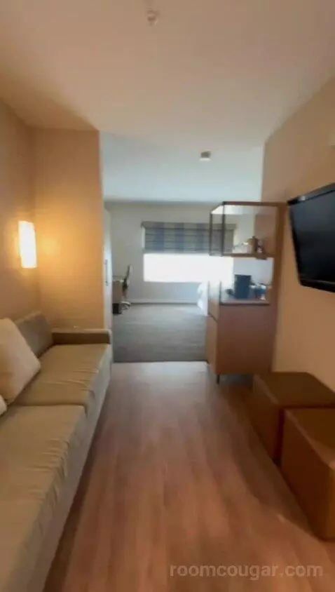 Ponto, Studio Suite (#4108) bed picture #11