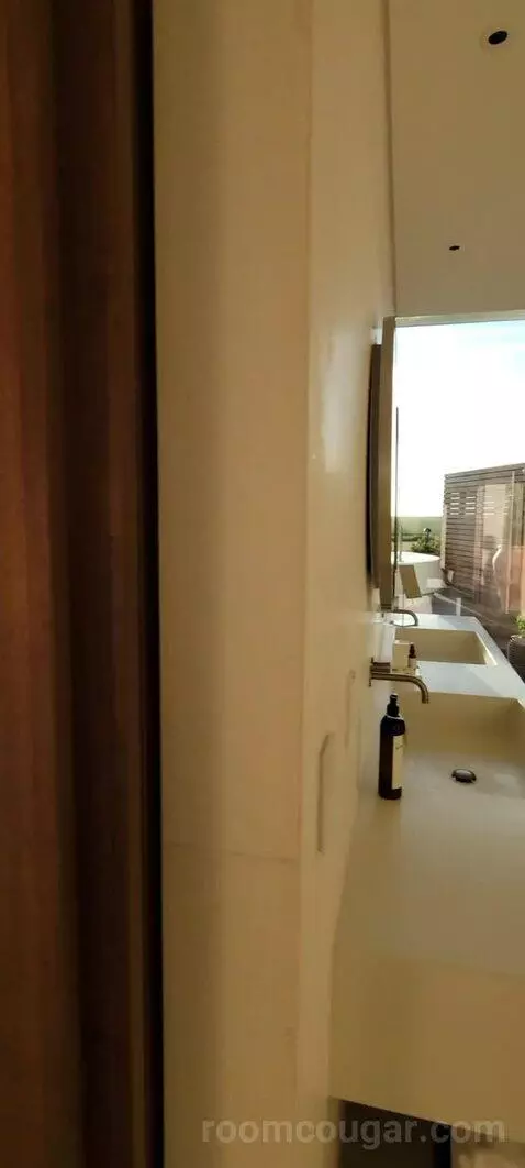 Sky Rooftop Villa, King Suite bathroom picture #9