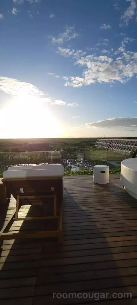 Sky Rooftop Villa, King Suite view picture #6