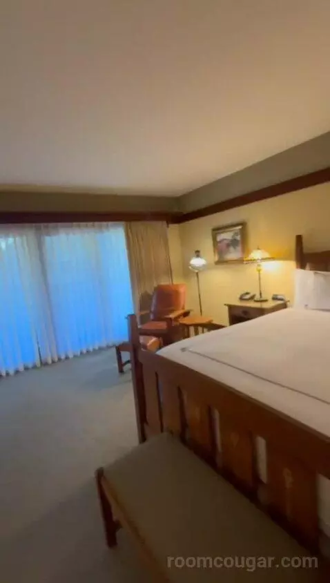 Preferred Signature King (#312) bed picture #4