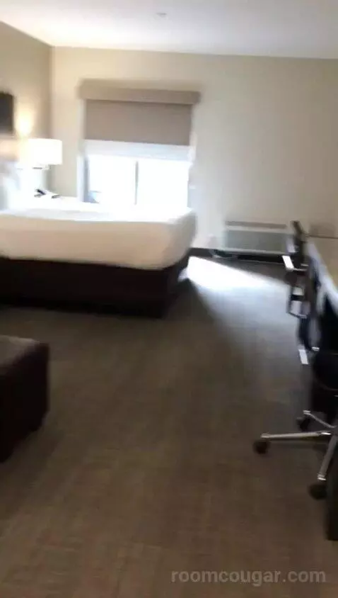 King Room with Balcony (#319) bed picture #1
