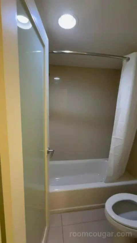 King Room with Balcony - High Floor (#918) bathroom picture #11