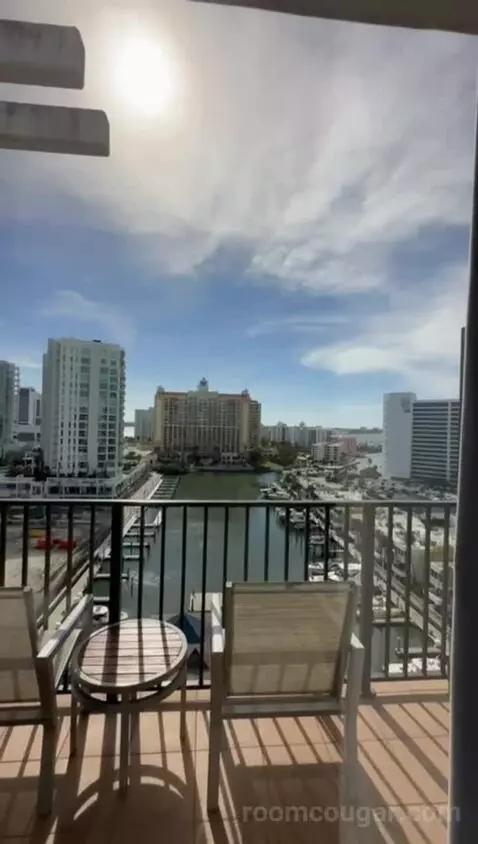 Double Room with Two Double Beds and Balcony (#1011) view picture #6
