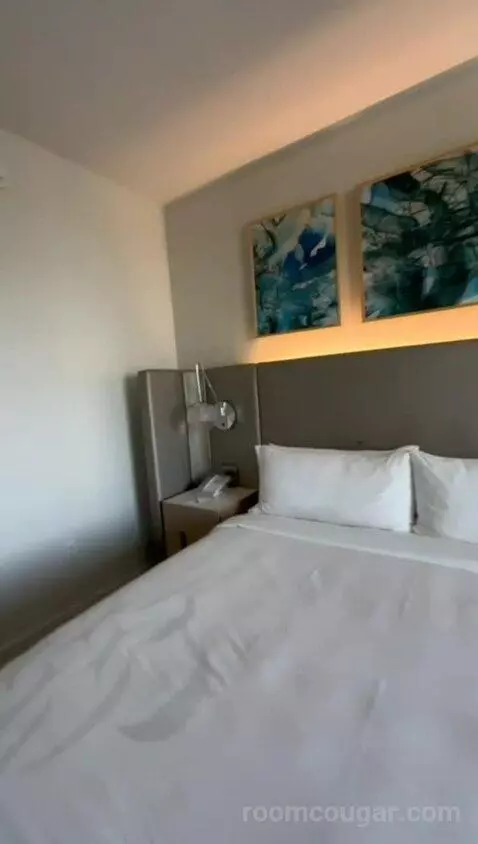 King Room with Sofa Bed - City View bed picture #7