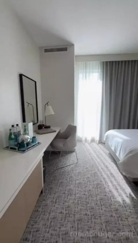 Queen Room with Two Queen Beds - City View bed picture #1