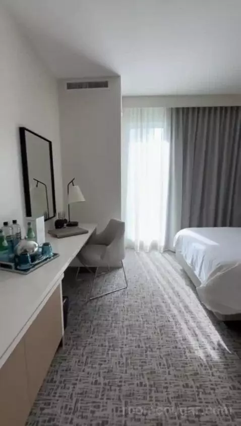 Queen Room with Two Queen Beds - City View bed picture #2