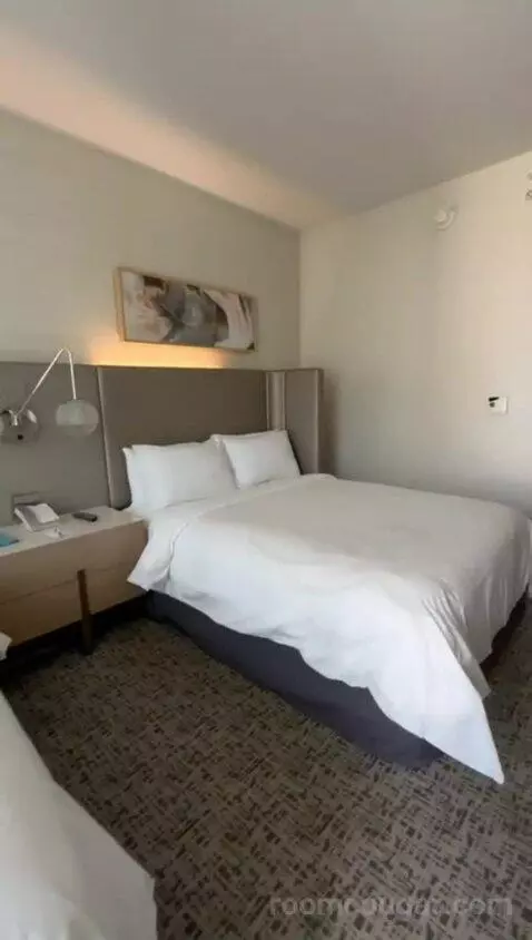 Queen Room with Two Queen Beds - City View/High Floor, Accessible (#712) bed picture #3