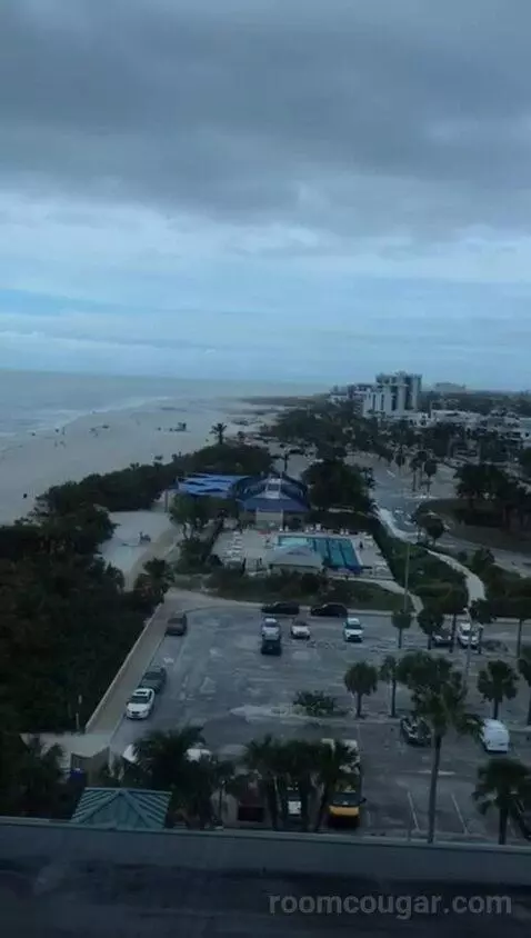 Two Bedroom Suite, One King, Two Queen, Partial Gulf View (#1013) view picture #11