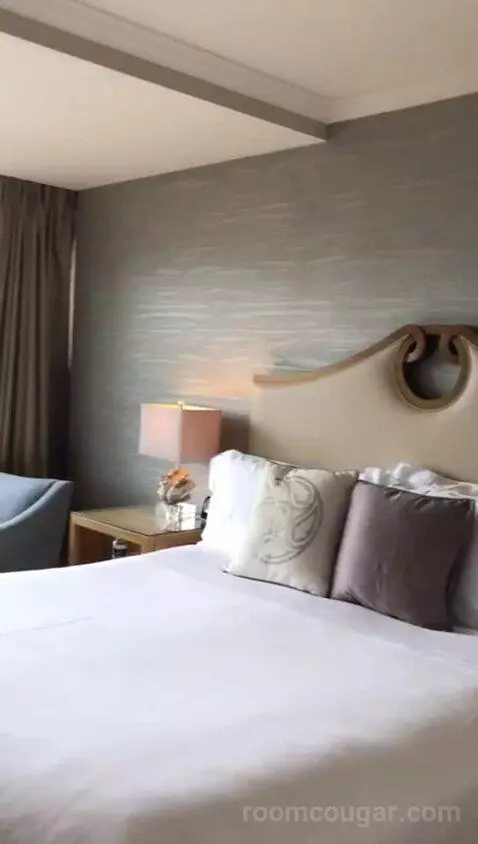 One Bedroom Suite with Bay View and Balcony, Accessible (#402) bed picture #12