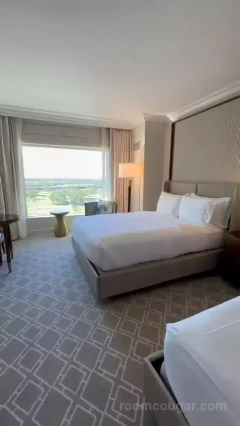 Queen Room with Two Queen Beds - Disney Firework View (#1223) bed picture #7