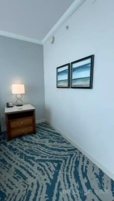 One Bedroom King Suite (#20601) bed picture #7