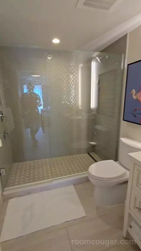 Mobility Accessible 2 BR Beach View Suite (#2703) bathroom picture #10