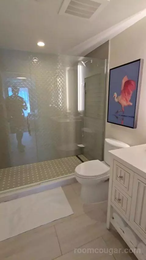Mobility Accessible 2 BR Beach View Suite (#2703) bathroom picture #12