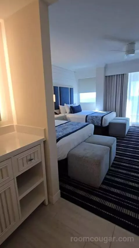 Mobility Accessible 2 BR Beach View Suite (#2703) bed picture #5