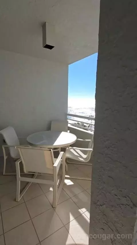 King Studio with Sofa Bed and Gulf View (#2503) view picture #6
