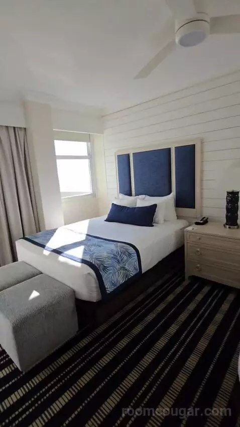 Deluxe Two-Bedroom Suite with Gulf View (#2407) bed picture #10