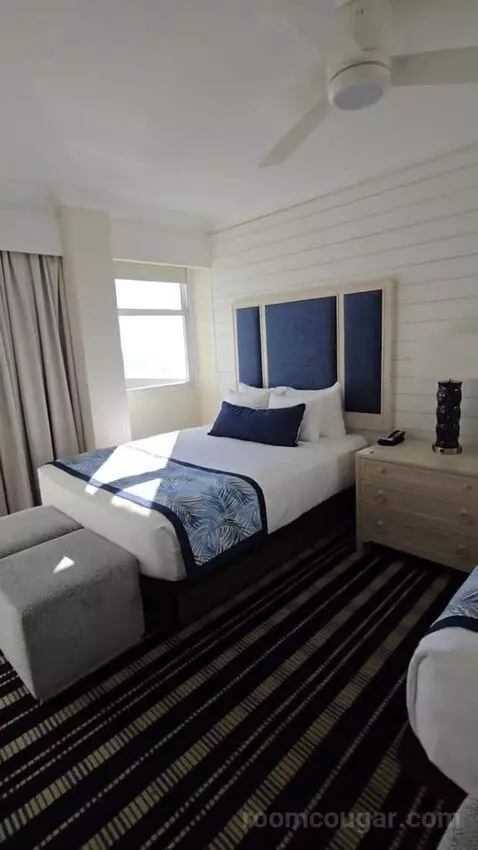 Deluxe Two-Bedroom Suite with Gulf View (#2407) bed picture #11