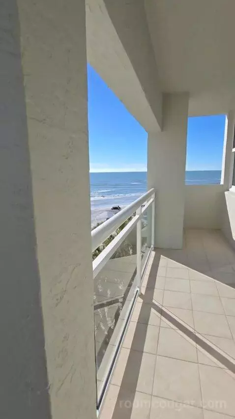 Deluxe Two-Bedroom Suite with Gulf View (#2407) view picture #6