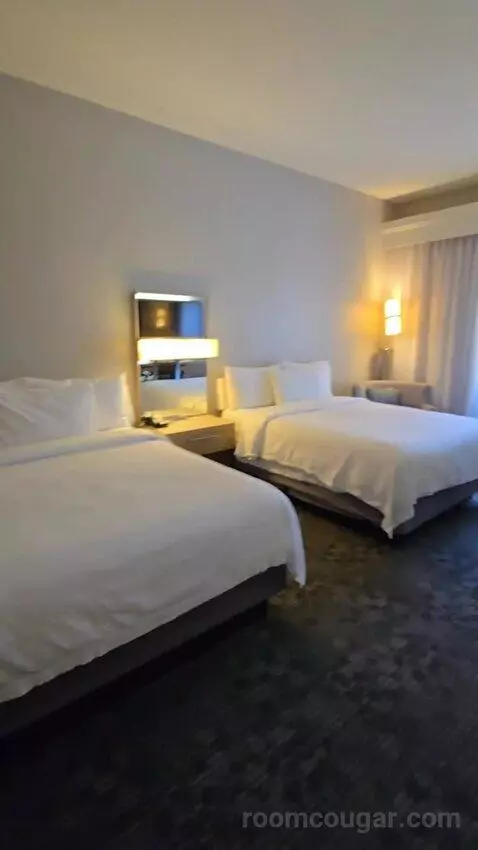 Queen Room with 2 Queen Beds (#100) bed picture #8