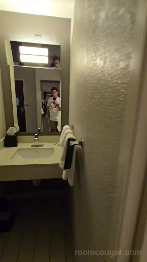 King Room, Accessible (#111) bathroom picture #11