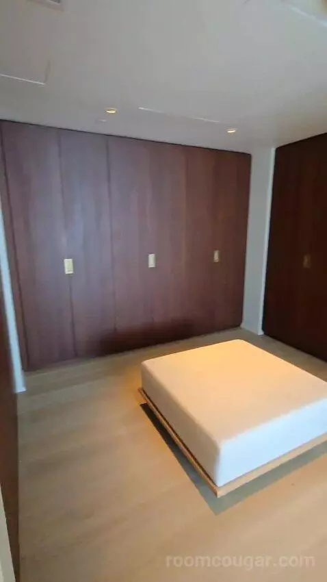 Penthouse King Room (#822) bed picture #7