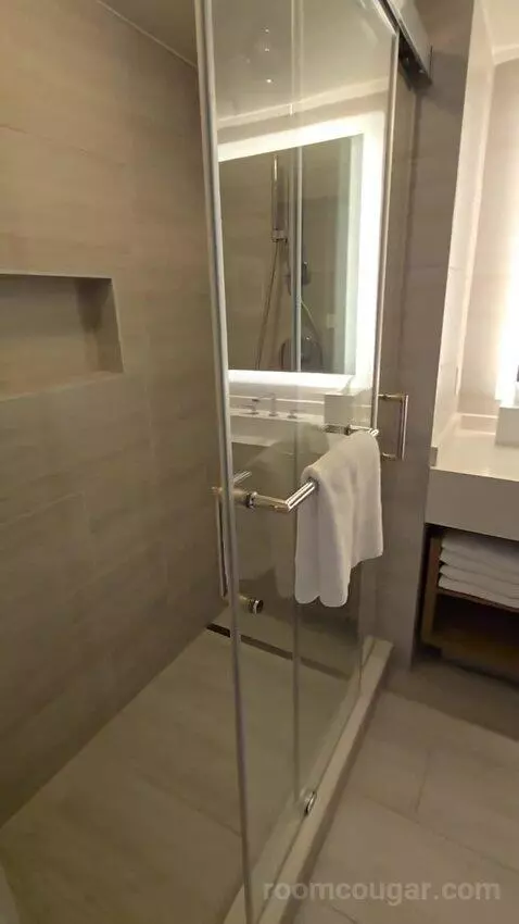 King Bed Water View (#1609) bathroom picture #7