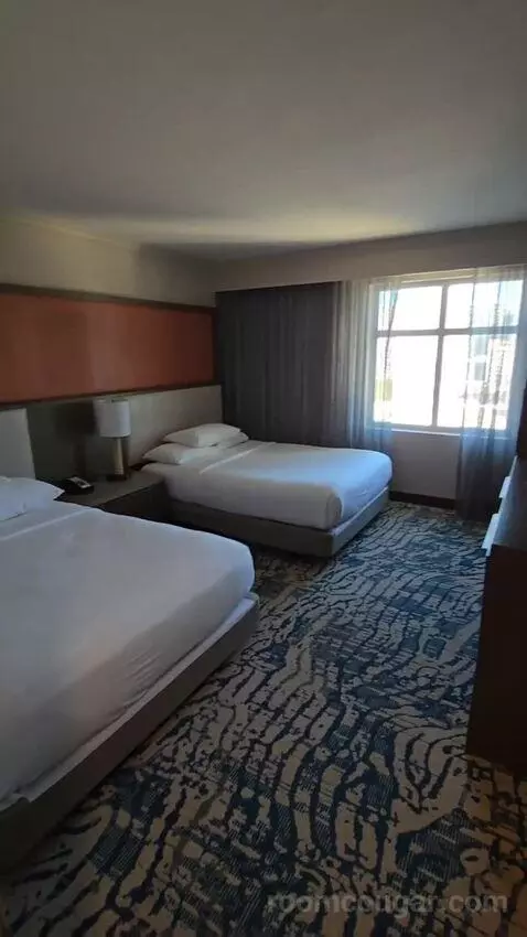 gotravel's review preview (Embassy Suites by Hilton Tampa Downtown Convention Center)