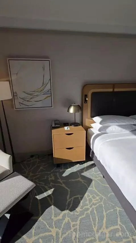 Premium Guest Room with 1 King, Water View (#1876) bed picture #6