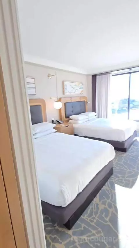 Premium Guest Room with 2 Queen, Water View (#1878) view picture #5