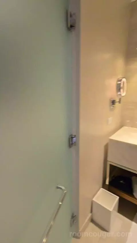 Premium Guest Room with 2 Queen, Water View (#1878) bathroom picture #3