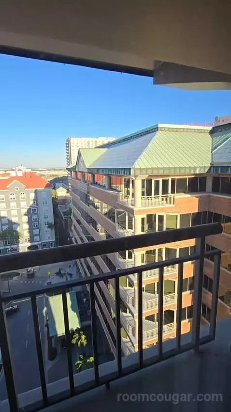 Channelside One Bedroom, Club Lounge Access, Suite (#1201) view picture #3