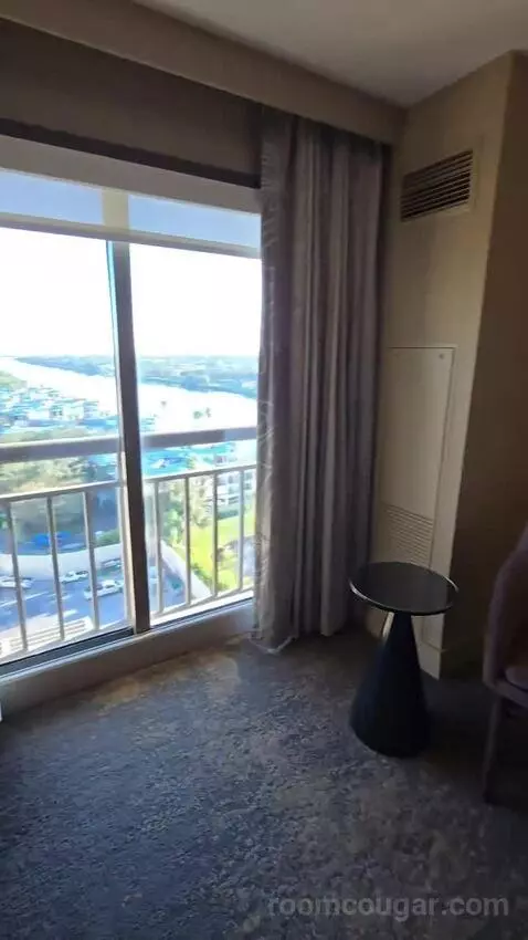 Guest Room, 1 King, Partial Bay View (#1204) view picture #2
