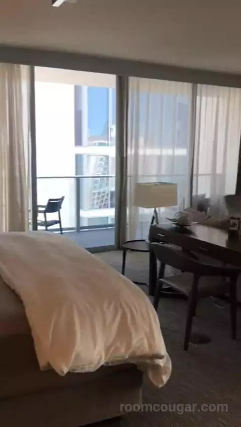 Deluxe Suite, Parlor, Alternate Bed: Sofa Bed, Marina View (#1703) bed picture #7