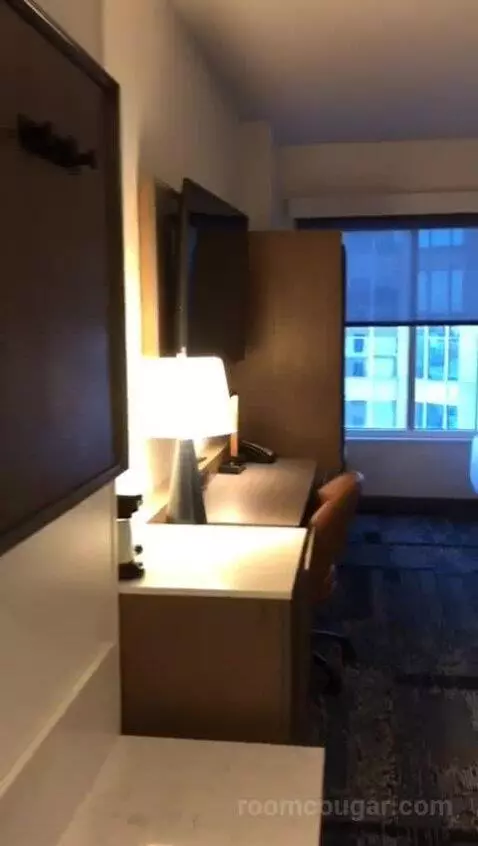 Two Queen Den Room (#1718) bed picture #2